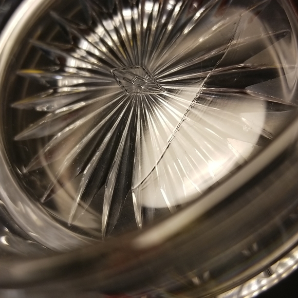 Heisey Stackable Creamer & Sugar - Picture 11 of 12